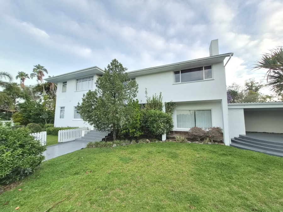 5 Bedroom Property for Sale in Vincent Eastern Cape